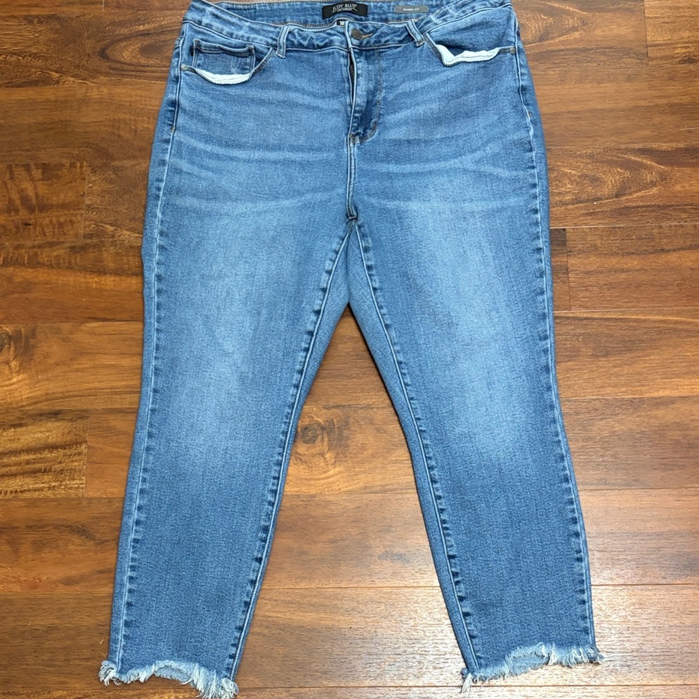 Judy Blue Distressed Ankle Skinny Fit Stretchy Blue Jeans Women's 18W 24" Inseam